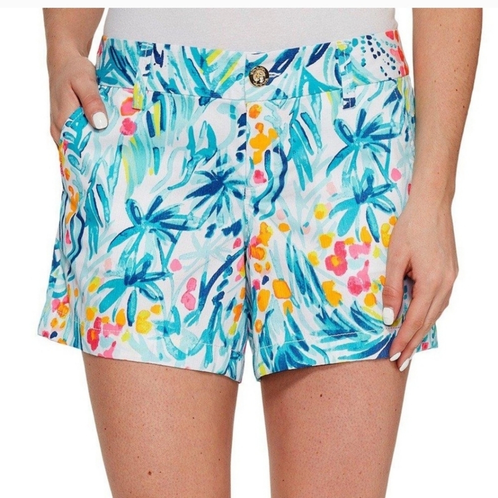 LILLY PULITZER Serene Blue Tippy Top Callahan 5” inseam shorts Size 6